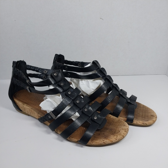 BareTraps Shoes - Baretaps Gweneth Strappy Black Leather Casual Sandals Size 7.5 Gladiator Shoes